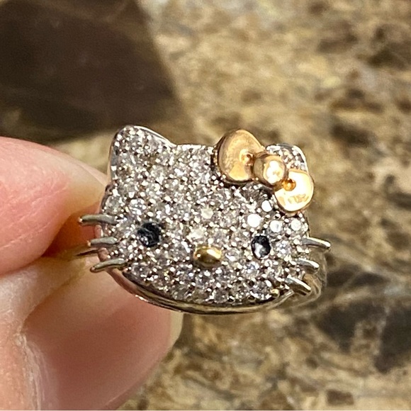 Kimora Lee Simmons hello kitty diamond ring 18k - Picture 6 of 9
